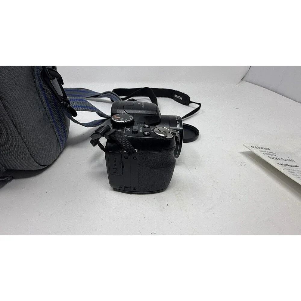 Fujifilm FinePix S2940WM 14MP Digital Camera W/Case TESTED WORKS